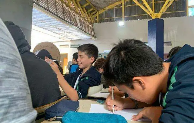 Aulas retornam para os mais de 7.000 alunos da rede municipal de Ribeirão Pires