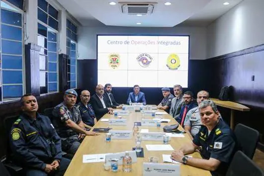 Prefeito Orlando Morando traça estratégias de segurança com forças policiais