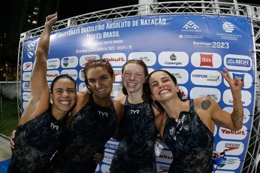 Revezamento 4×200 metros feminino alcança índice para o Mundial no Troféu Brasil