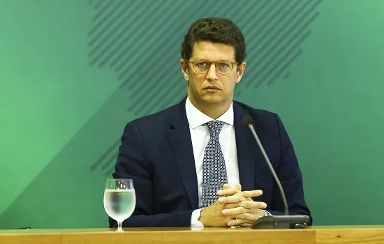 Ricardo Salles pediu demissão após saber que seria preso