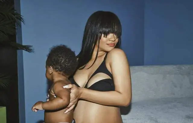 Rihanna lança nova coleção para maternidade e divulga peças ao lado do filho RZA