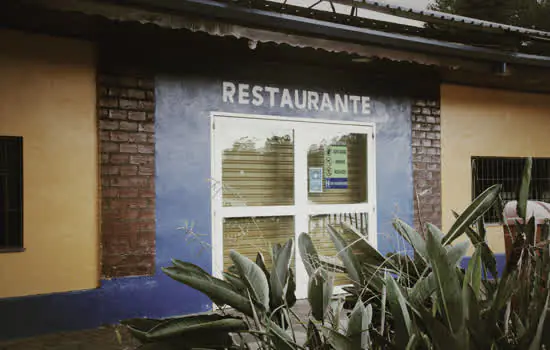 Comerciantes do Riacho Grande se unem pela própria sobrevivência