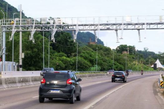 Novo sistema de pedágio eletrônico (Free Flow) inicia na Rio-Santos nesta sexta (31/3)