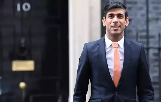 Cresce o apoio a Rishi Sunak para substituir Boris Johnson no Reino Unido