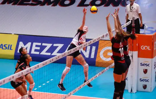 Superliga Banco do Brasil: Sesi Vôlei Bauru e Sesc RJ Flamengo decidem vaga nesta sexta