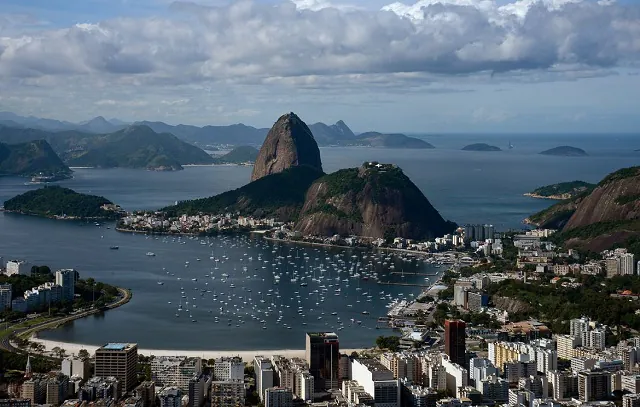 Nove pessoas são vítimas de balas perdidas no RJ