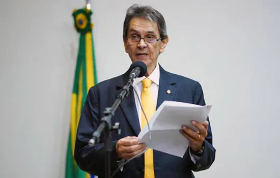 Roberto Jefferson derruba alianças do PTB com adversários de Bolsonaro