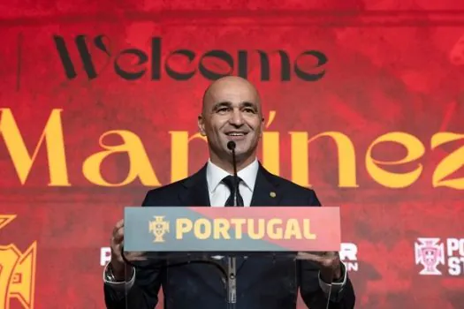 Portugal oficializa contratação do técnico espanhol Roberto Martínez, ex-Bélgica