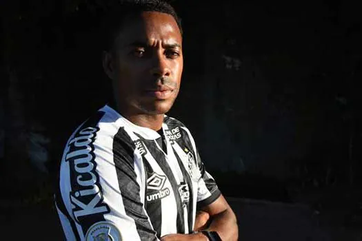 A polêmica volta de Robinho para o Santos