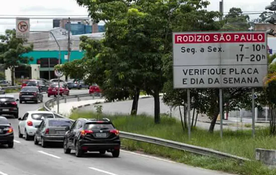 Rodízio municipal de veículos em São Paulo volta a vigorar na 2ª feira