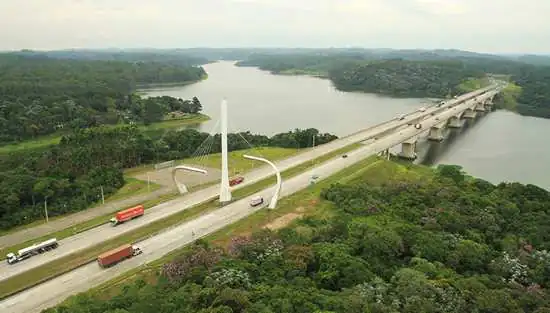 Monumentos nas rodovias têm significados e homenageiam de ídolos a marcos históricos