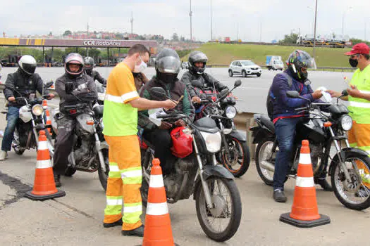 CCR RodoAnel promove 14 campanhas para orientação de motociclistas em janeiro