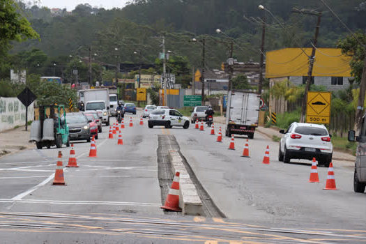 Rodovia Índio Tibiriçá recebe dois novos radares em Ribeirão Pires