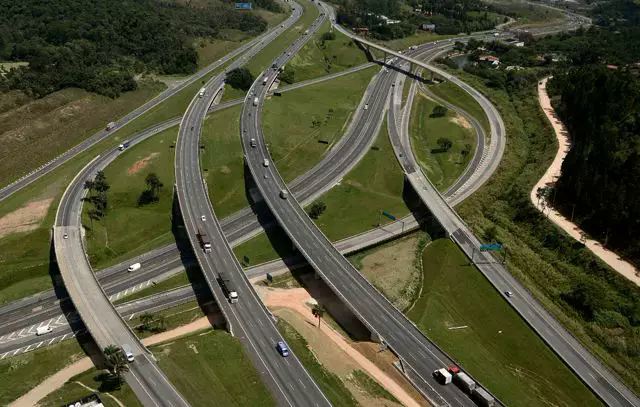 DER investe mais de R$ 200 milhões na recuperação de 16 rodovias vicinais no Estado