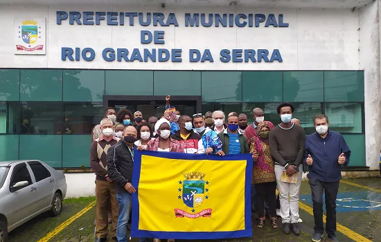 Prefeito de Rio Grande da Serra protocola projeto de lei para novo nome em rodoviária