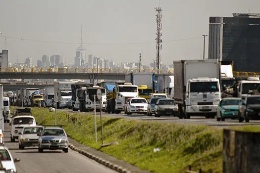 Rodovias de São Paulo receberão 2,4 milhões de veículos no carnaval