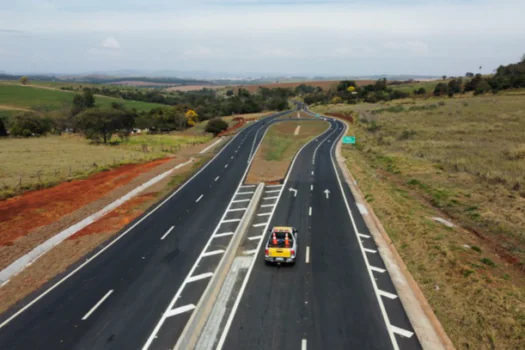 Governo de SP assina contrato de US$ 480 milhões com BID para investimento rodoviário