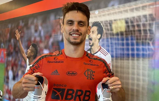 Rodrigo Caio passa por cirurgia no joelho esquerdo e só volta ao Flamengo em 2023