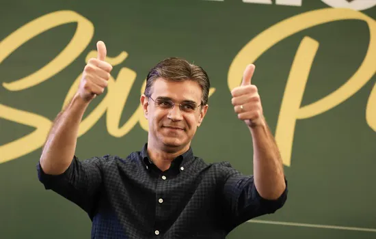 Garcia oficializa candidatura à reeleição em SP