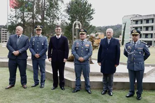 SP da posse ao novo comandante do Corpo de Bombeiros, coronel Valdir Pavão