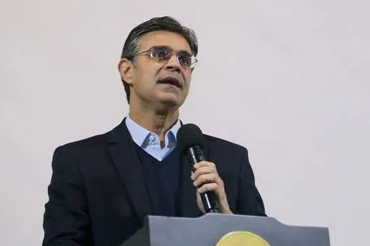 Governador autoriza concurso público para 2,7 mil servidores de Etecs e Fatecs