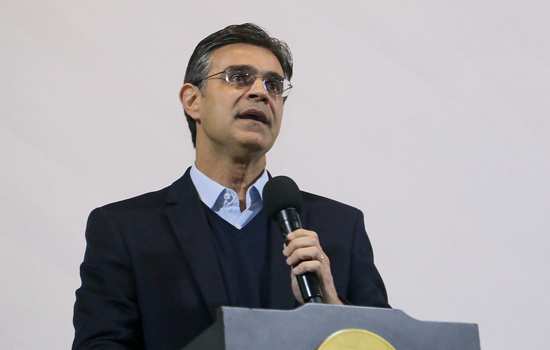 Governador autoriza concurso público para 2