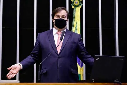 DEM expulsa Rodrigo Maia; irritado, Maia chama ACM de “Torquemada Neto”