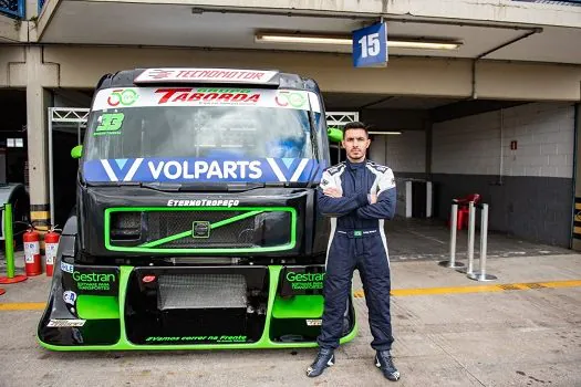 Paranaense Rodrigo Taborda fica em 5° lugar na Super Truck