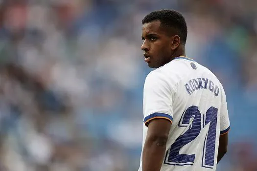 Brasileiro Rodrygo está entre 5 novos casos de covid-19 no elenco do Real Madrid