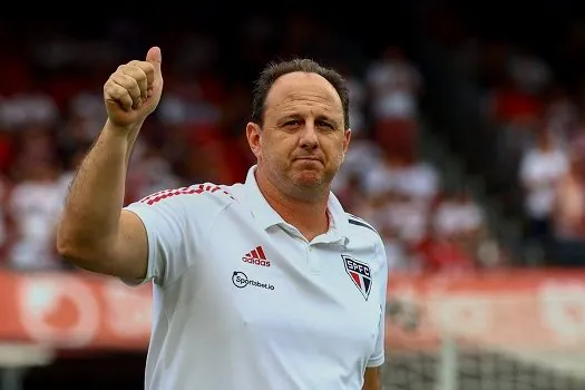 Rogério Ceni cita remontagem do elenco como obstáculo para São Paulo deslanchar