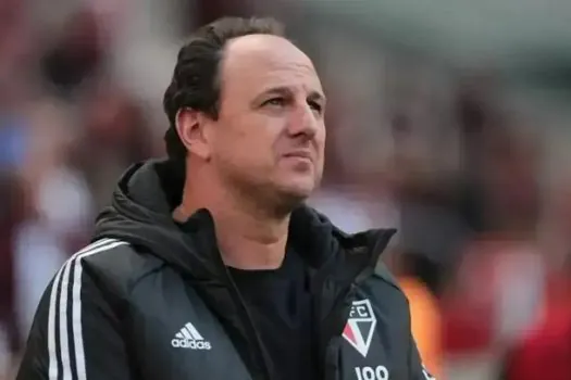 Rogério Ceni pressiona departamento médico para a fase final do Paulistão