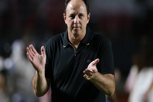 Rogério Ceni destaca força do Corinthians após derrota do Bahia e enche time de elogios