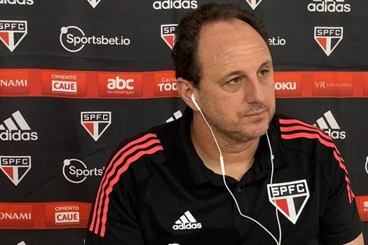 Rogério Ceni vê evolução do São Paulo, mas cita erros e necessidade de vencer