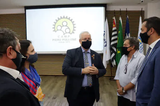 Governador do distrito elogia projetos do Rotary Santo André Norte