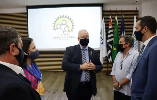 Governador do distrito elogia projetos do Rotary Santo André Norte