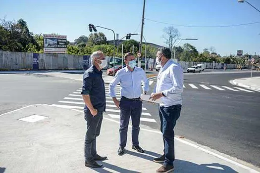 Prefeitura de São Bernardo inaugura rotatória na Estrada Samuel Aizemberg