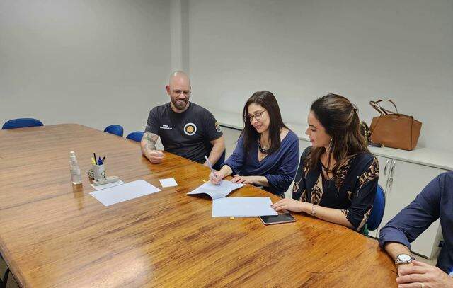 Ribeirão Pires e USCS firmam cooperação para fortalecer equipe ambiental