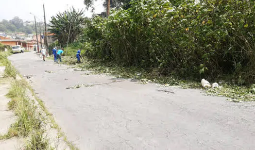 Secretaria de Infraestrutura realiza serviços de manutenção em Ribeirão Pires