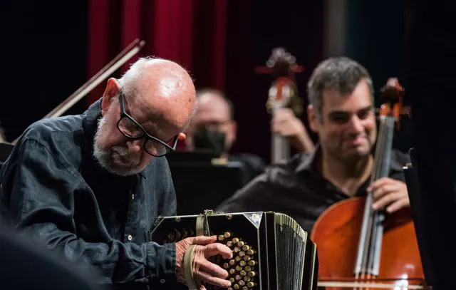 Orquestra Ouro Preto celebra os 90 anos de Rufo Herrera