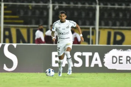 Santos recusa proposta por Lucas Braga e acerta empréstimo de Rwan Seco ao Vasco