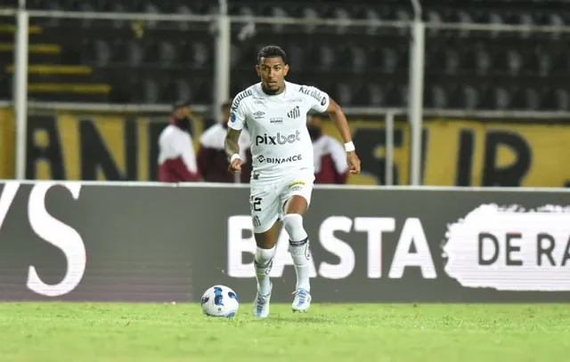 Santos recusa proposta por Lucas Braga e acerta empréstimo de Rwan Seco ao Vasco