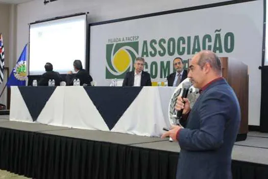 Programa Gripen Brasileiro é destaque em evento na ACISBEC