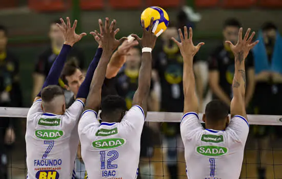 Superliga Banco do Brasil: Vôlei UM Itapetininga vence o Sada Cruzeiro e está na semifinal