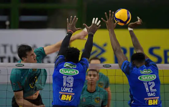 Superliga Banco do Brasil: Sada Cruzeiro e Vôlei UM Itapetininga fazem jogo decisivo