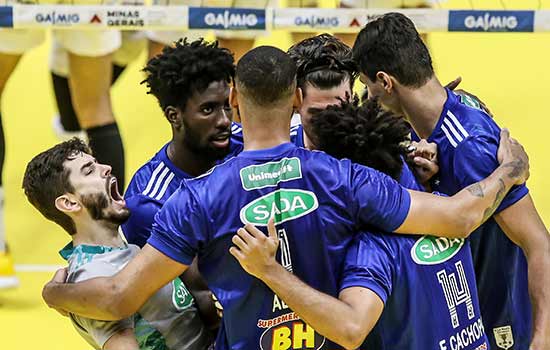 Sada Cruzeiro estreia com vitória sobre o Vedacit/Vôlei Guarulhos na Superliga