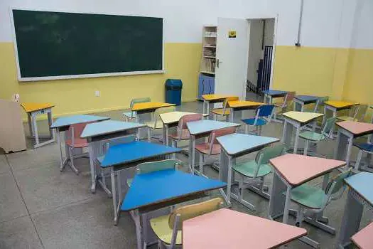 Mauá abre estágio para a área de educação