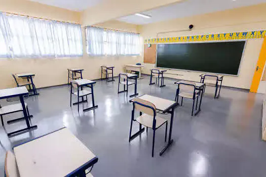 Incentivar jovens talentos na escola é respeitar crianças, dizem especialistas