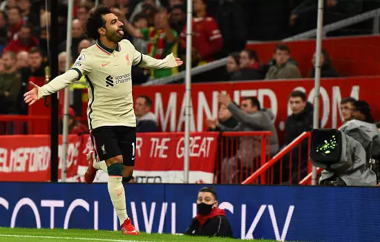 Salah vence prêmio de melhor da temporada em eleição da imprensa inglesa