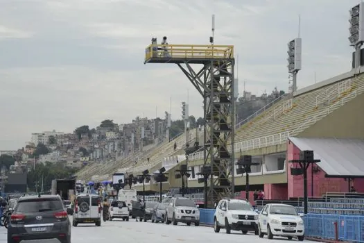 Após vistoria, Corpo de Bombeiros veta ensaios técnicos no sambódromo do Rio