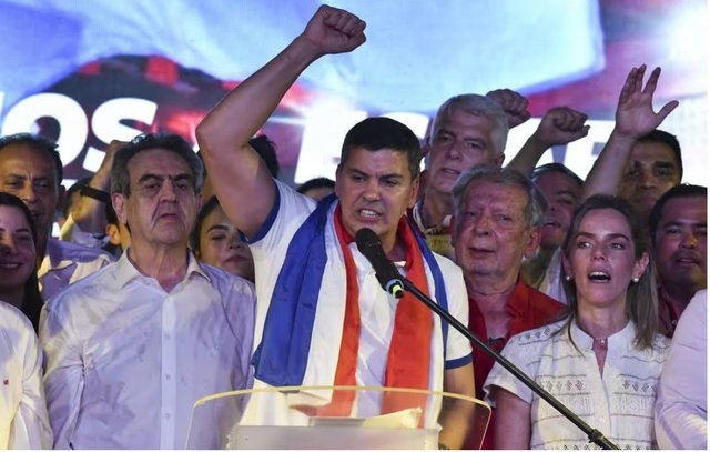 Quem é Santiago Peña, o novo presidente do Paraguai